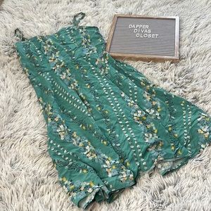 Old Navy Swing dress with sweetheart neckline